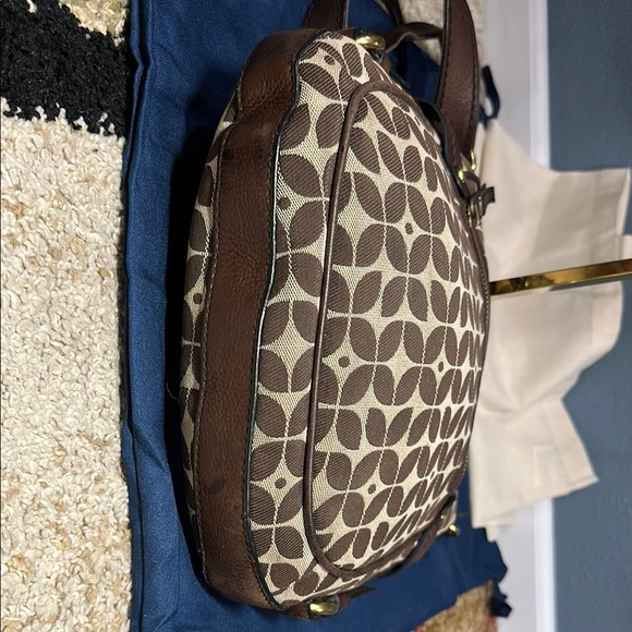 Fossil Leather Brown & Tan Crossbody Bag with Timeless Design EUC - Picture 8 of 16